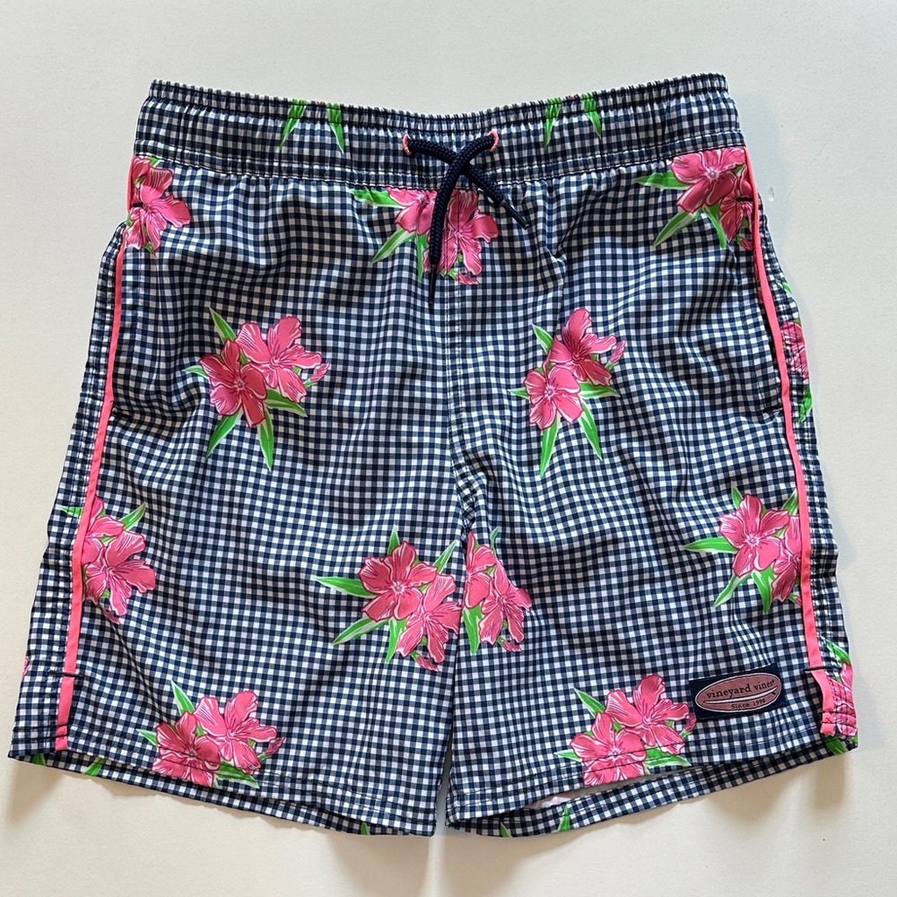 Vineyard Vines Navy Checkered Floral Swim Shorts NWOT